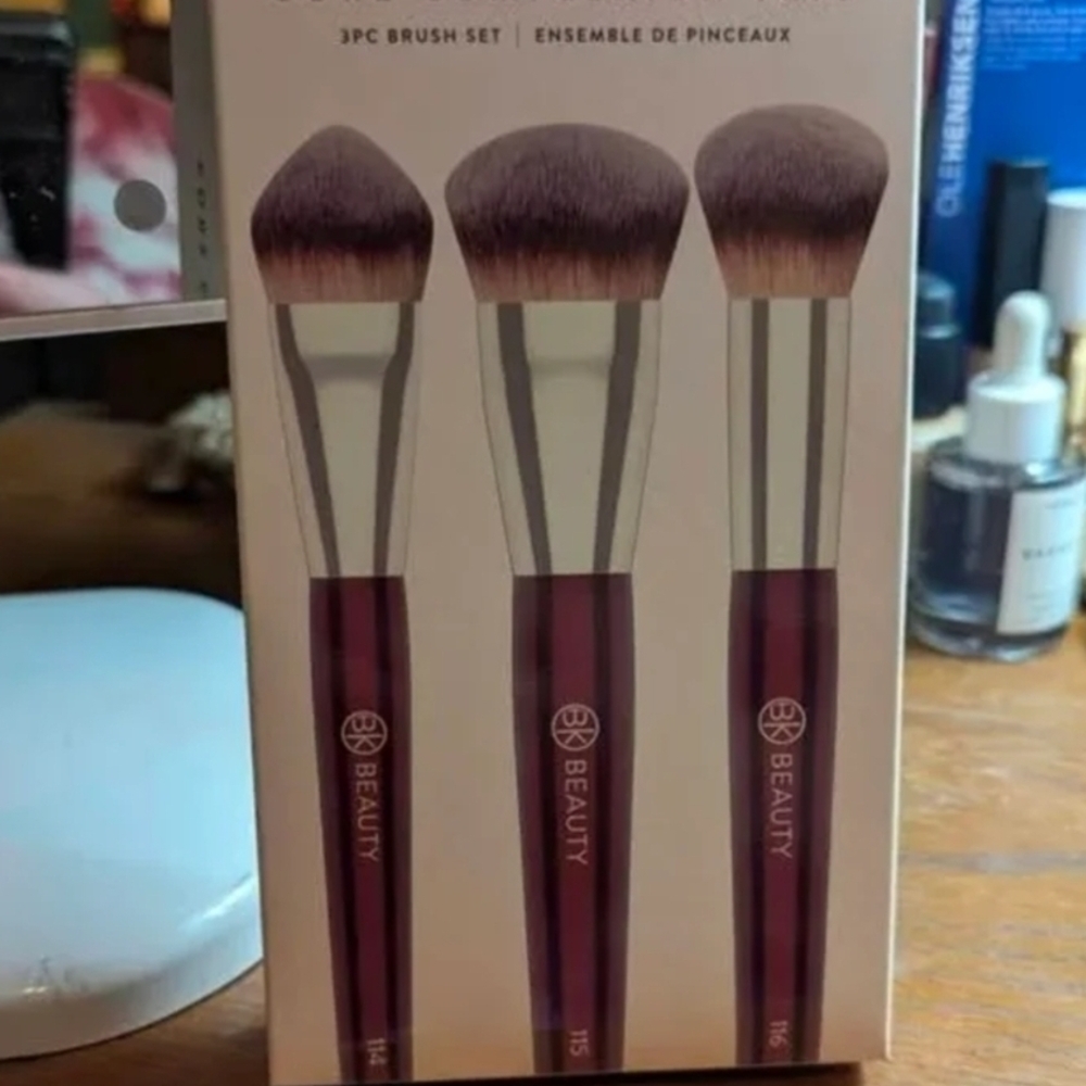 BK Beauty 3-Piece Makeup Brush Set - Burgundy